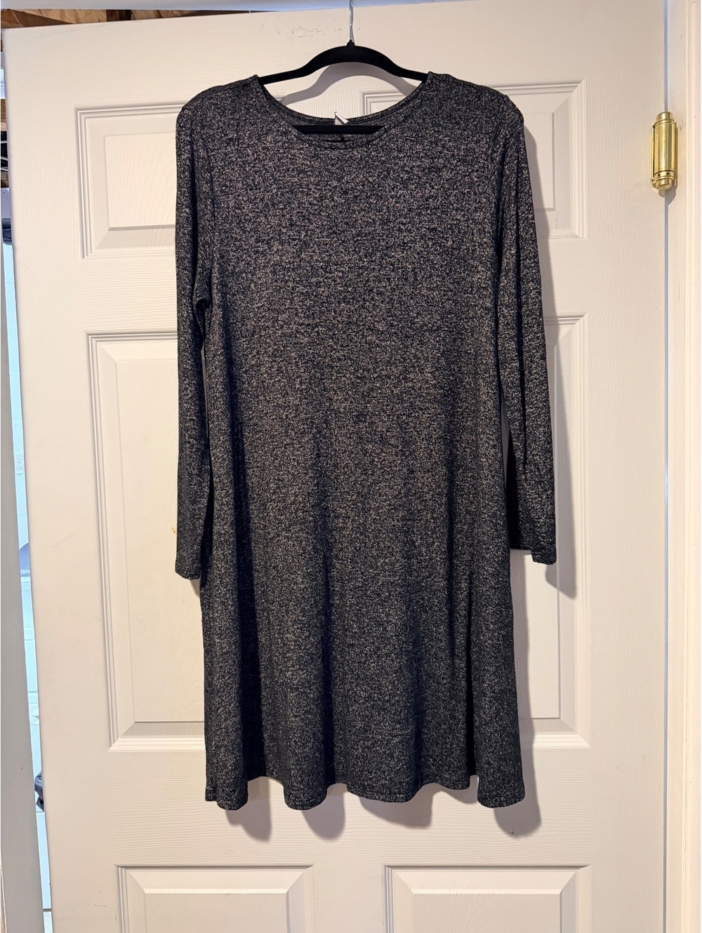 Old Navy gray long sleeve swing dress